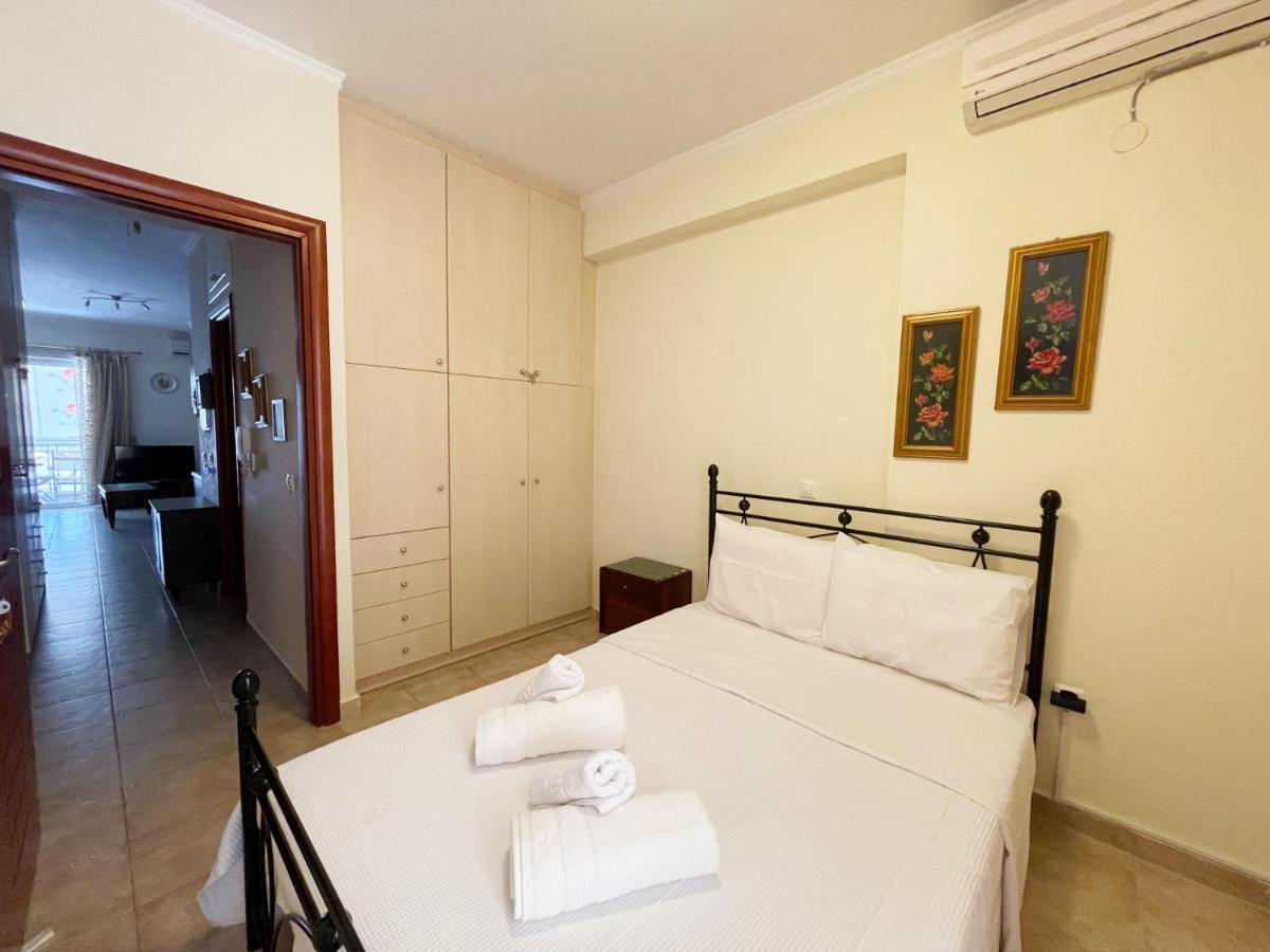 Zeta'S Apartment In Nafplio Exterior photo